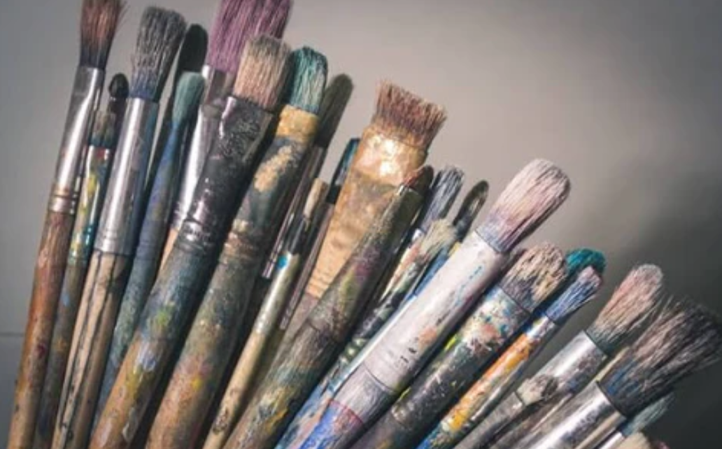 How do you clean dirty oil paint brushes